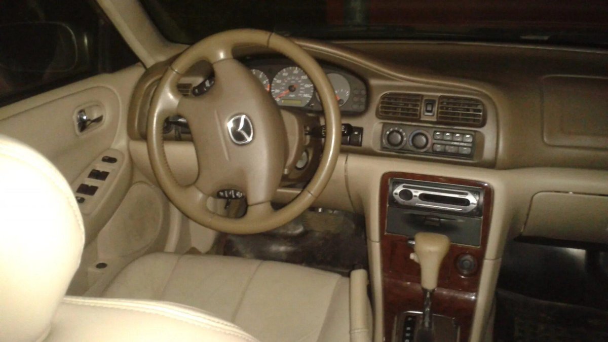 Мазда 626 американка салон