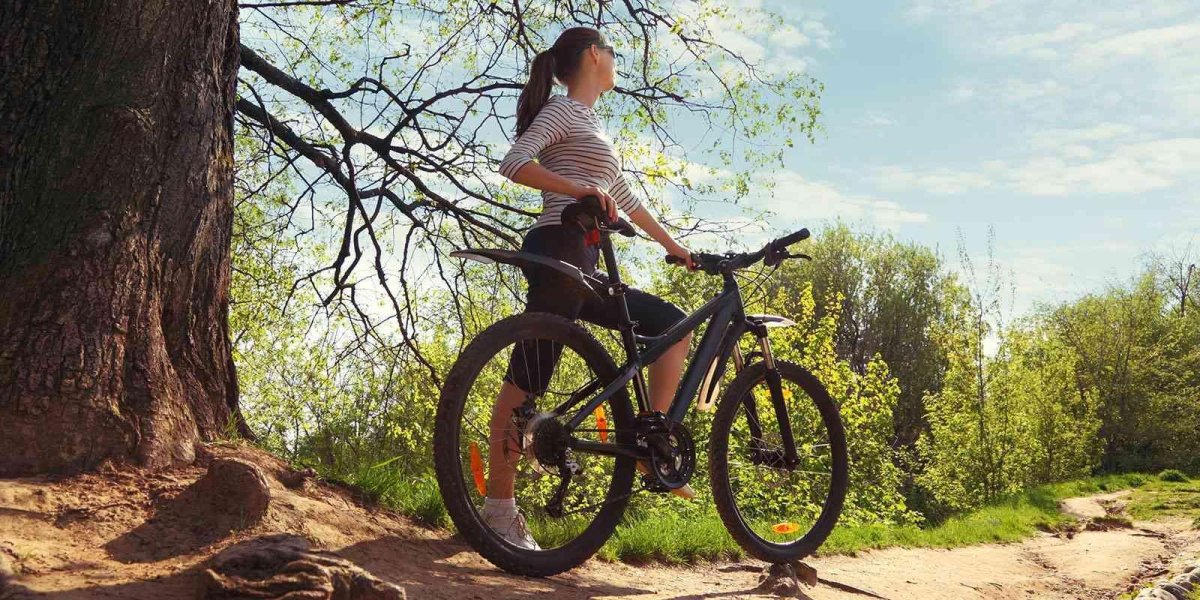 Велосипед в парке