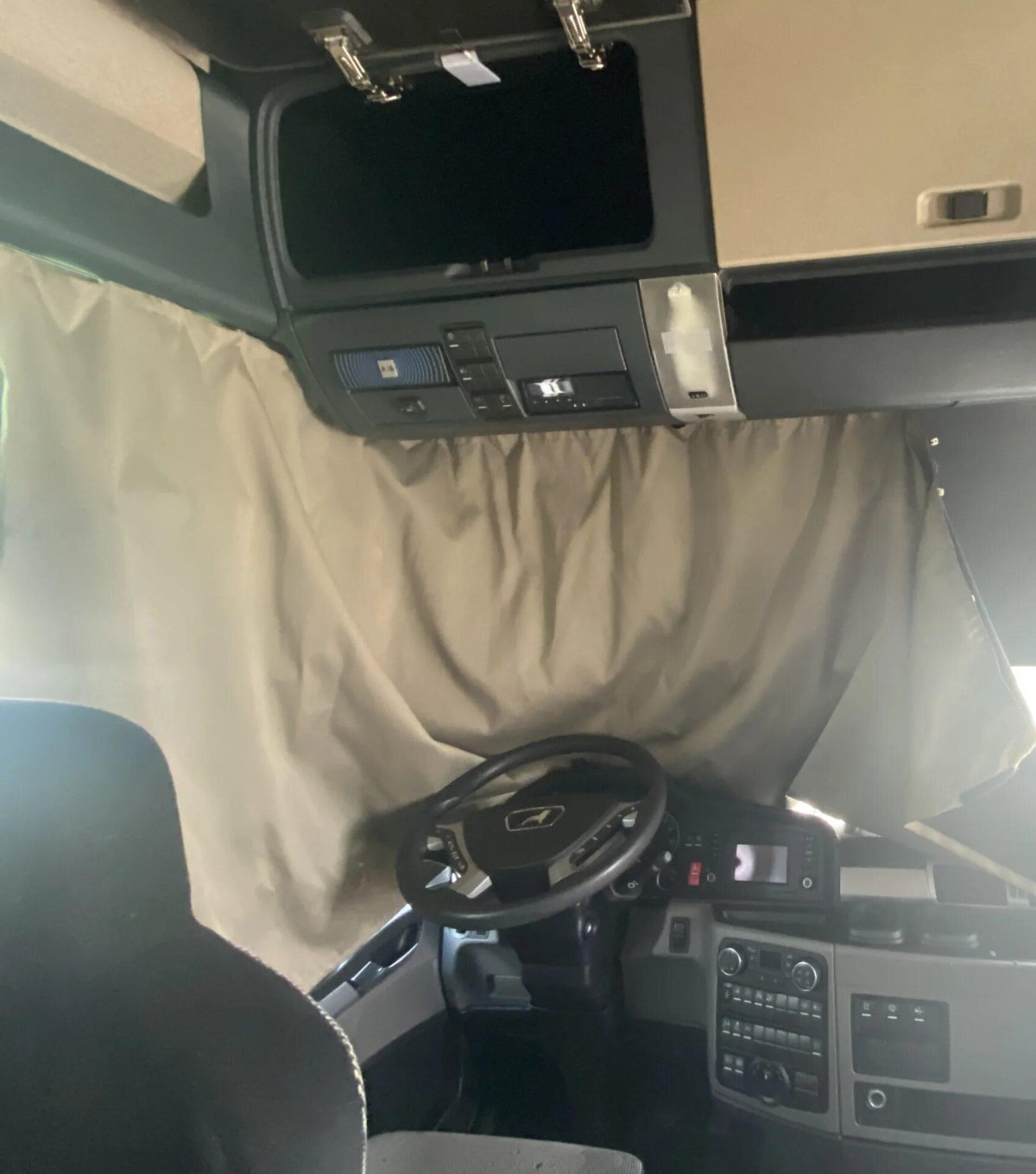 Man TGX 2022 кабина