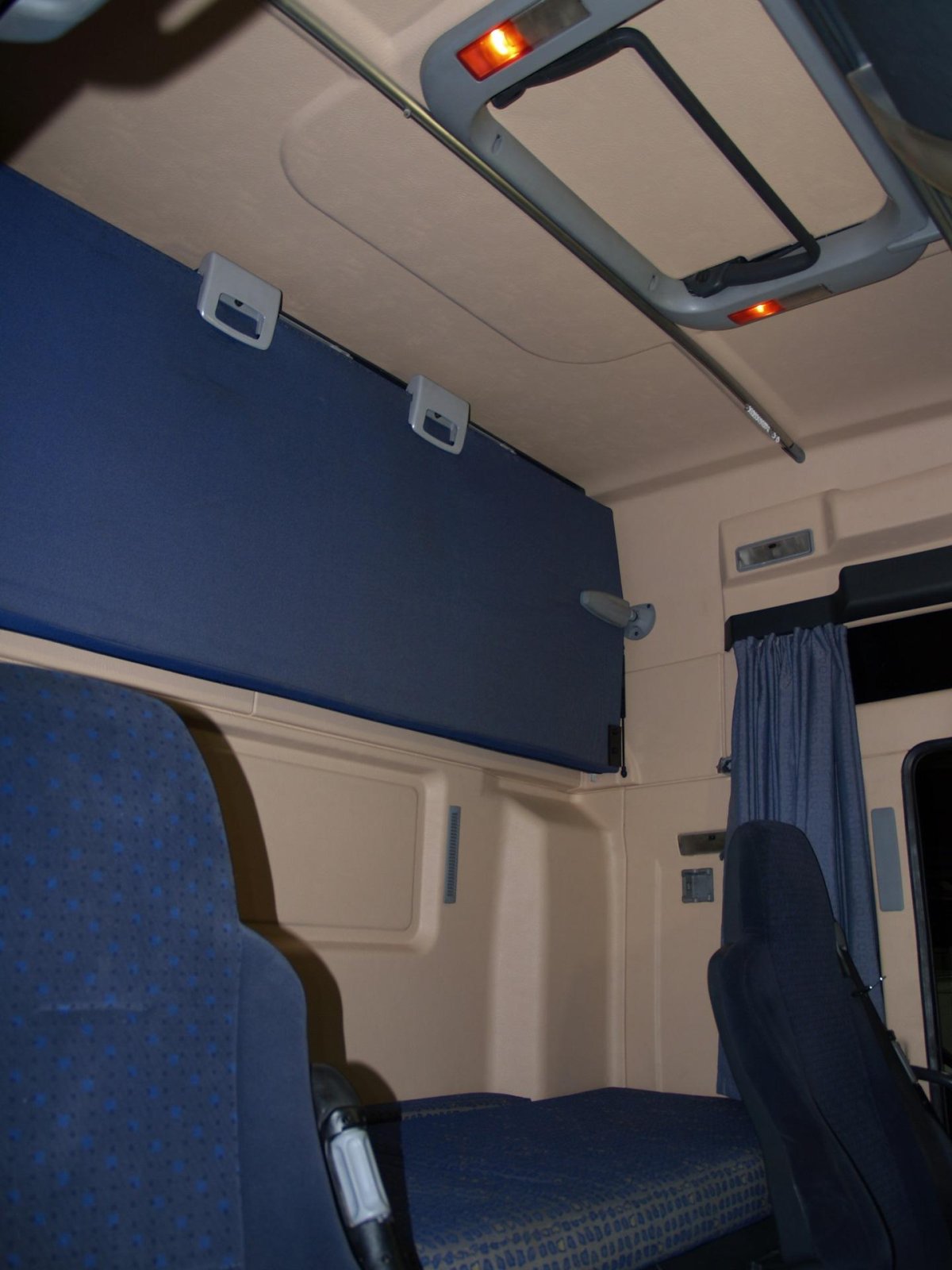 Обшивка кабины ман Командор