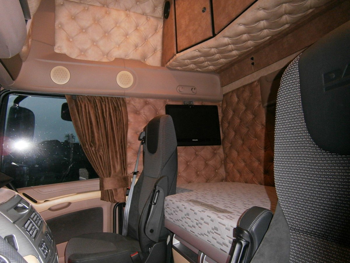 Обшивка кабины Скания g400 эко кожа