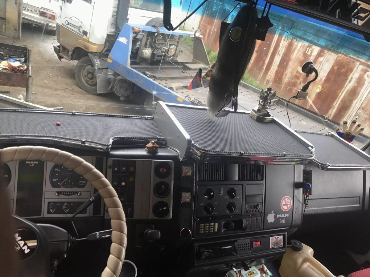 Ман Командор f2000 кабина