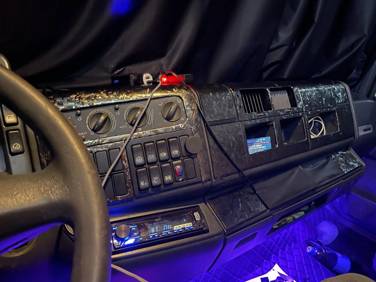 Тюнинг салона ман