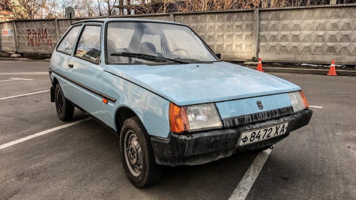 ЗАЗ-1102 «Таврия»