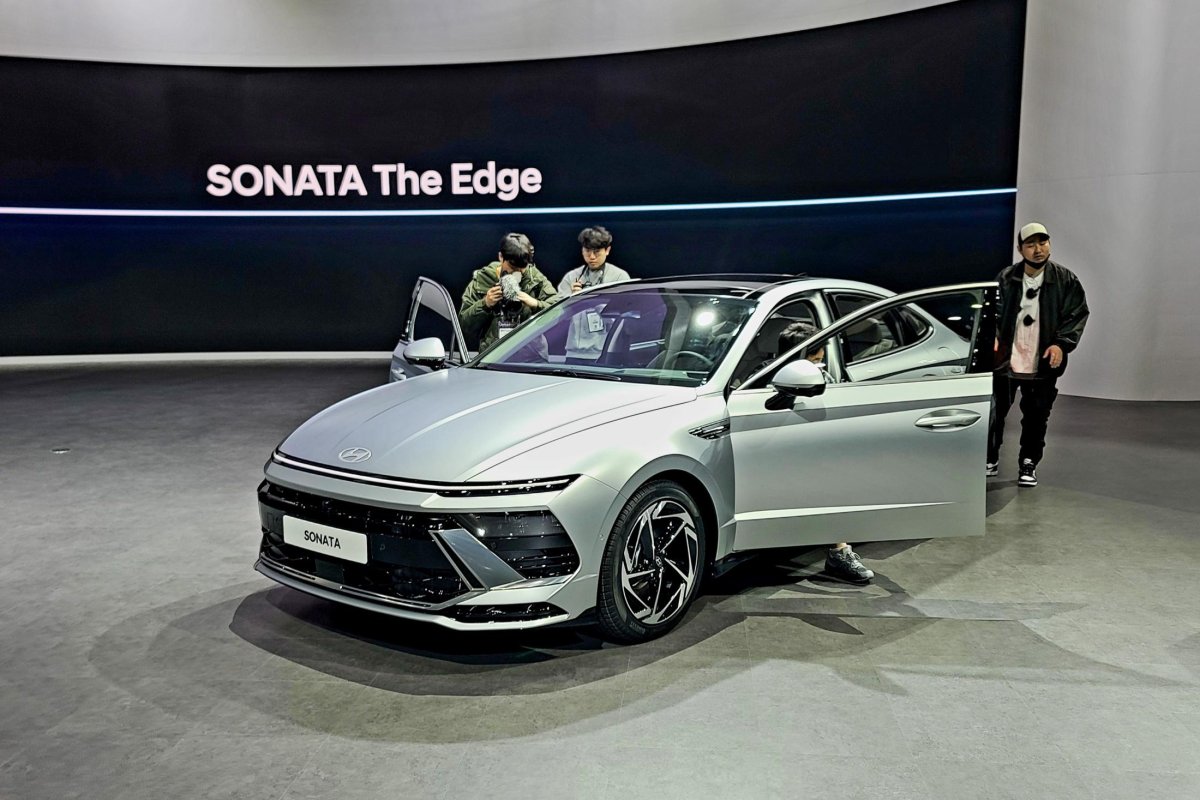 Автосалон в Сеуле 2023 год