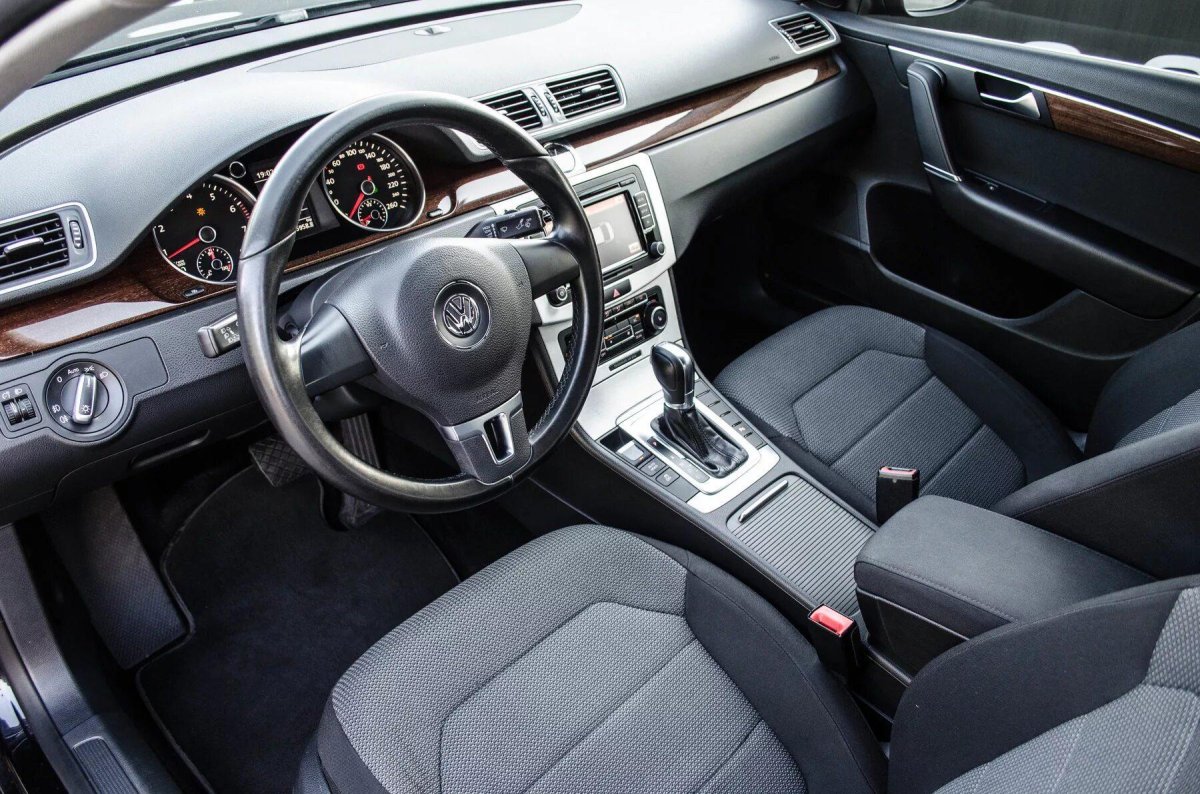 Passat b7комфорт лайн бежевый салон ткань