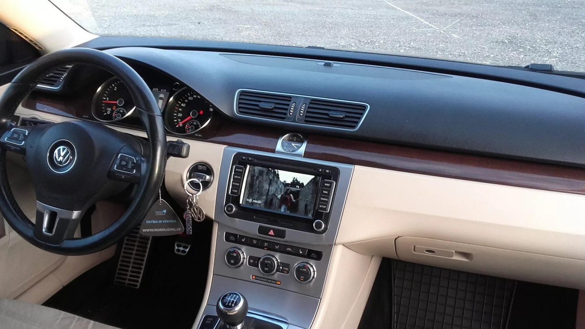 VW Passat b6 Interior