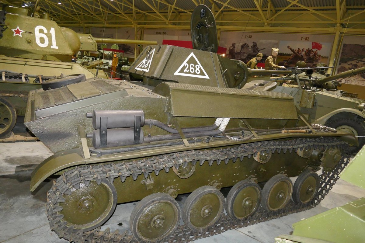 Танк Ищейка