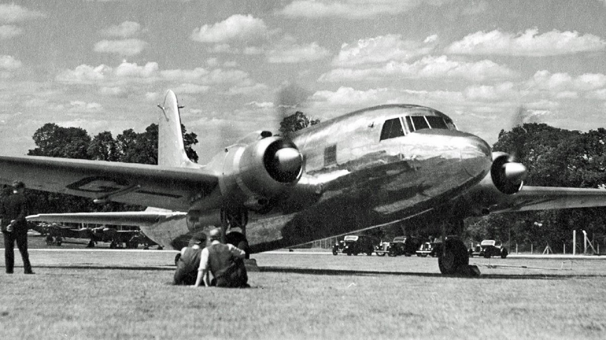 Vickers Vanguard