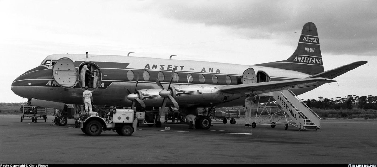 Viscount 700
