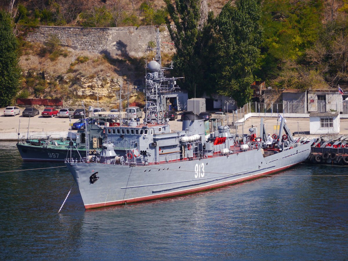 Морской тральщик Ковровец