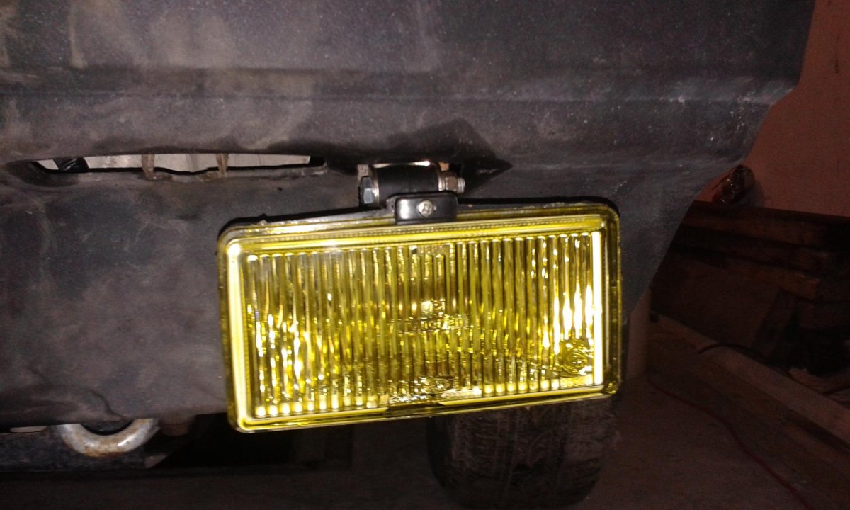 Противотуманки ВАЗ 2109 штатные