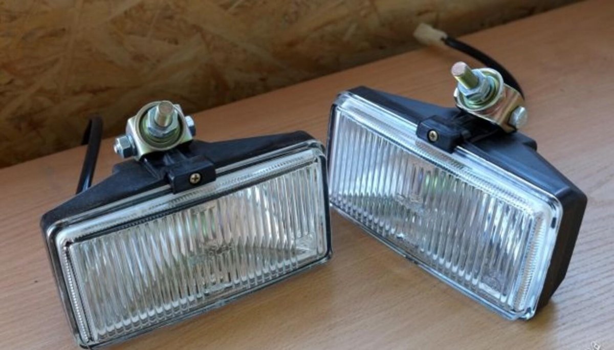 Противотуманные фары ВАЗ 2108