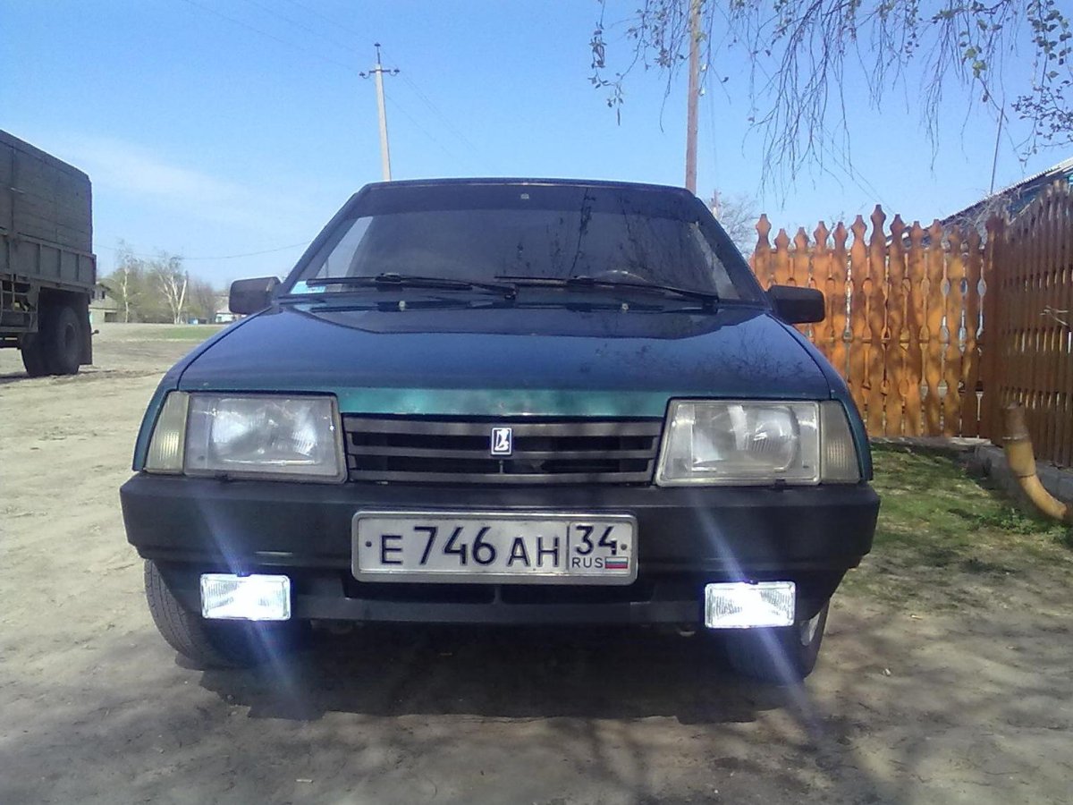 Противотуманки ВАЗ 2109 штатные