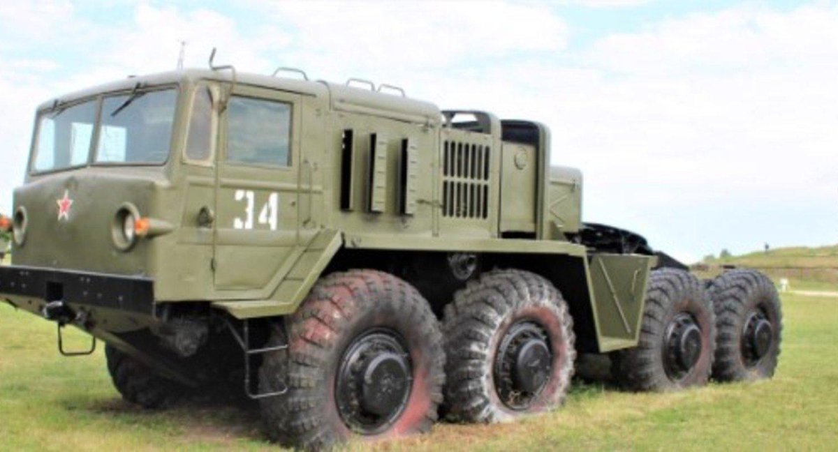 Тягач баз 6953