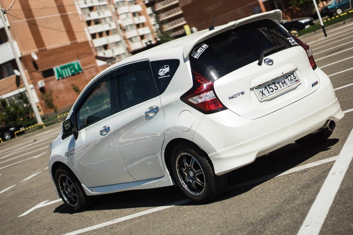 Ниссан ноут е12