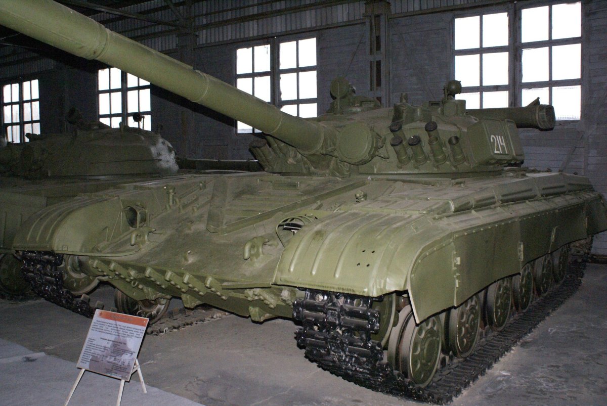 Т-64 средний танк