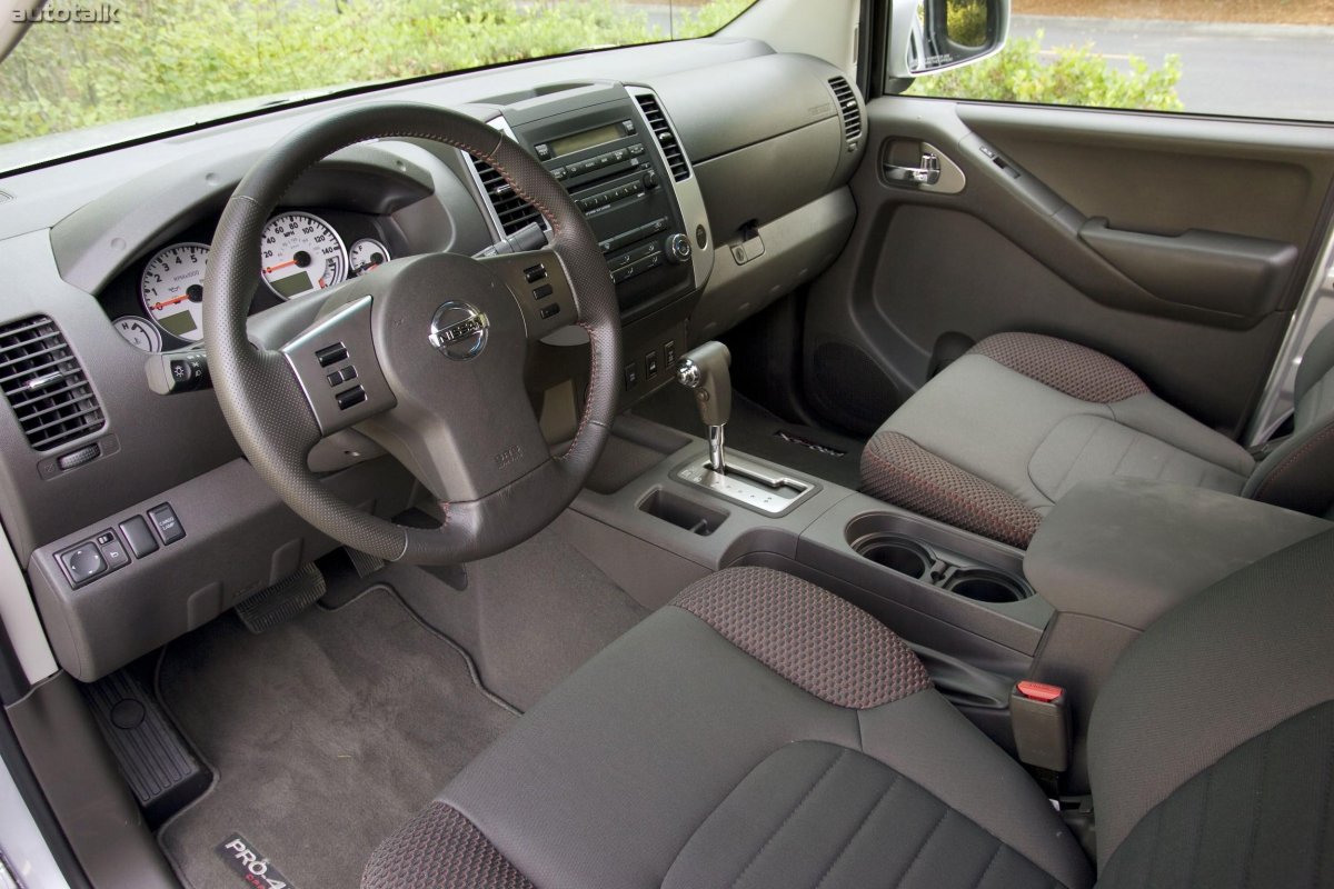 Nissan Frontier Interior