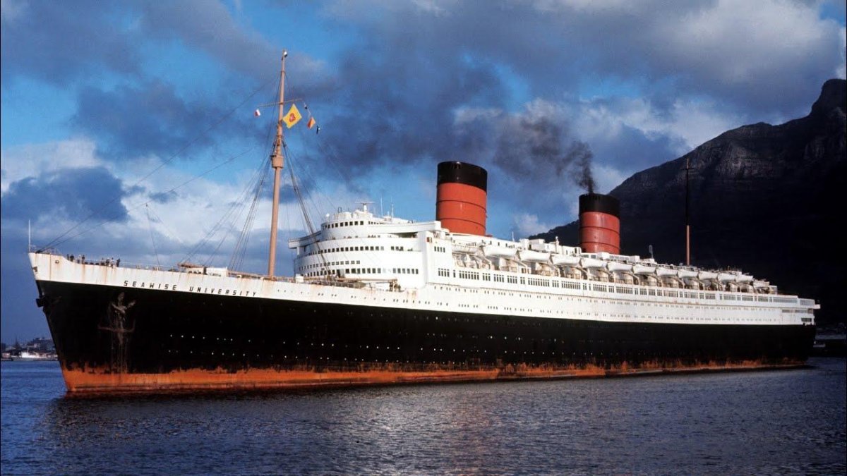 Круизный лайнер Королева Елизавета