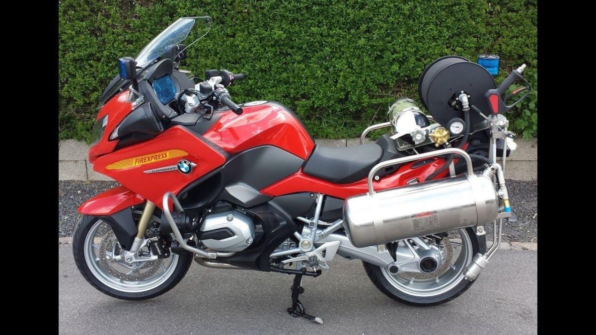 Honda vfr1200x пожарно-спасательный мотоцикл