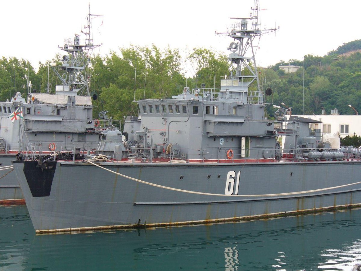 Морской тральщик снайпер