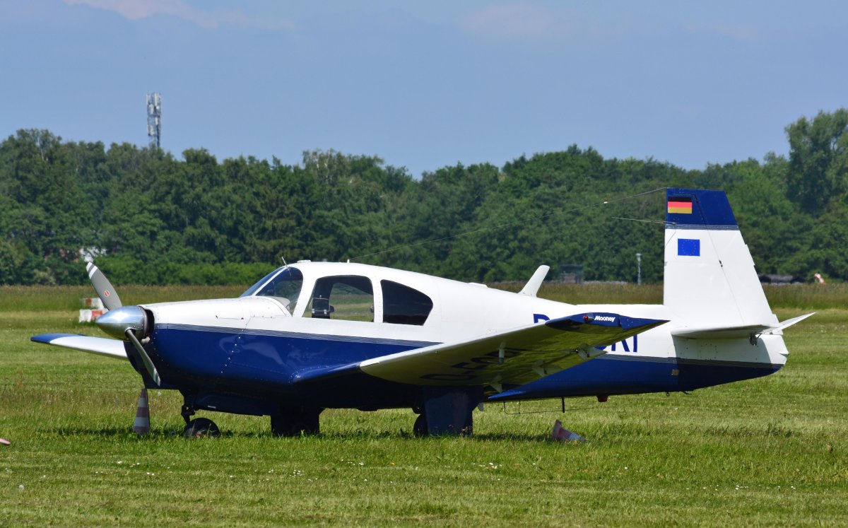 Mooney m20 Acclaim Ultra