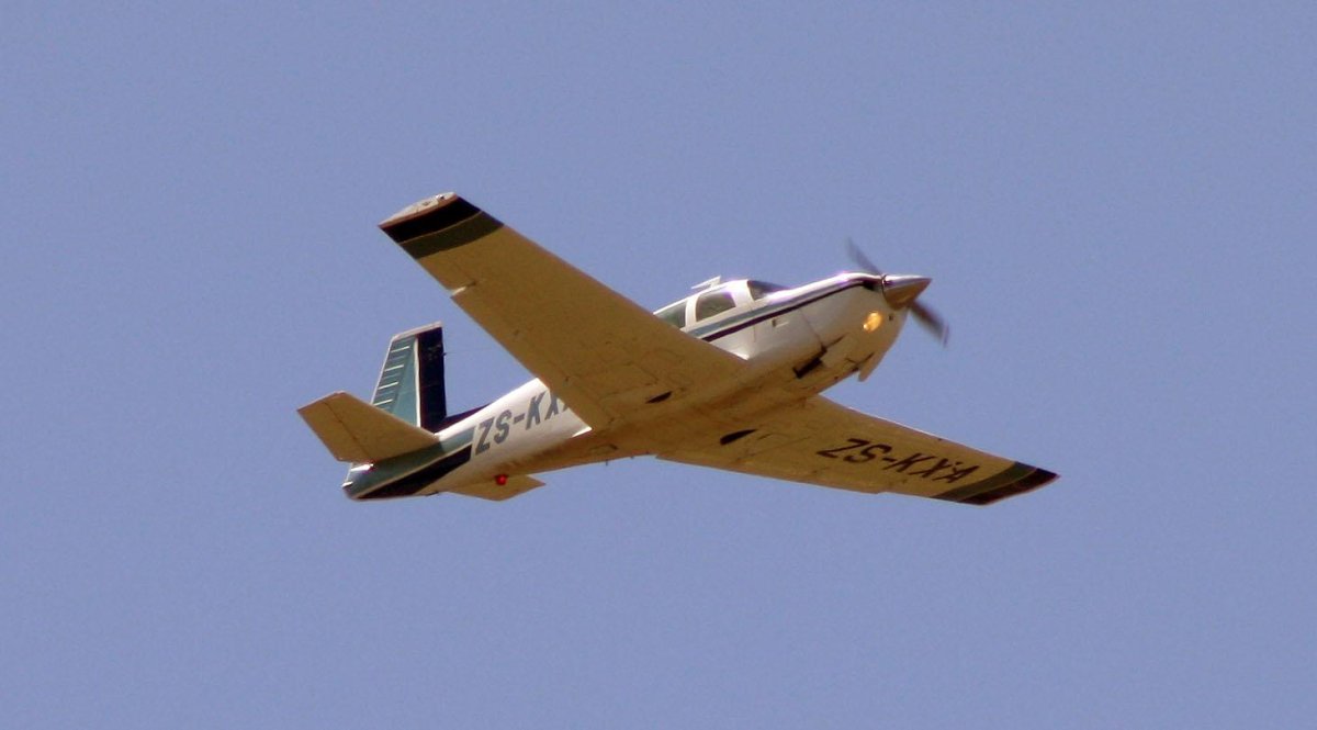 Mooney m20j