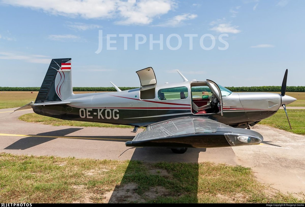 Mooney m20k