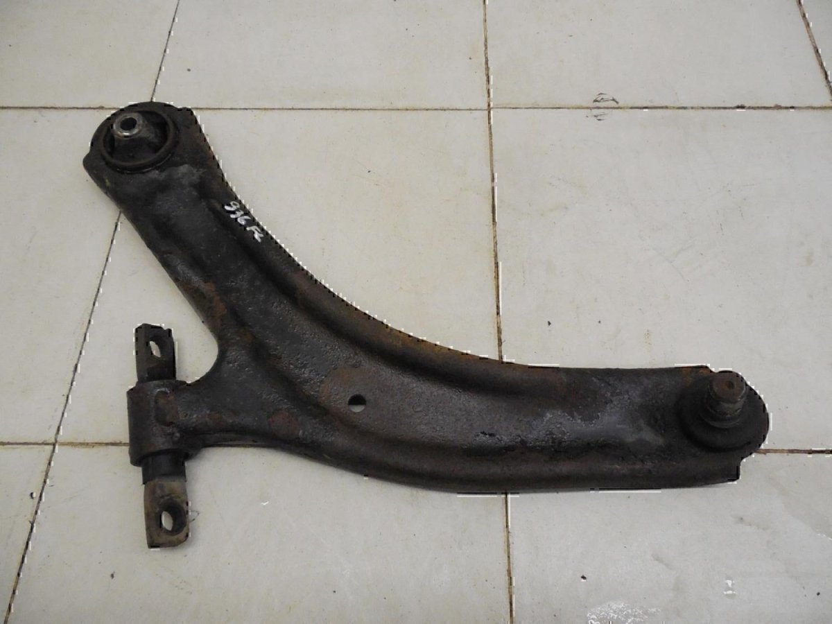 Передний рычаг Ниссан х-Трейл т31