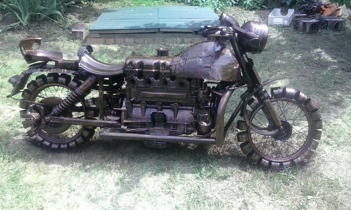 Мотоцикл Минск из металлолома в конфетку