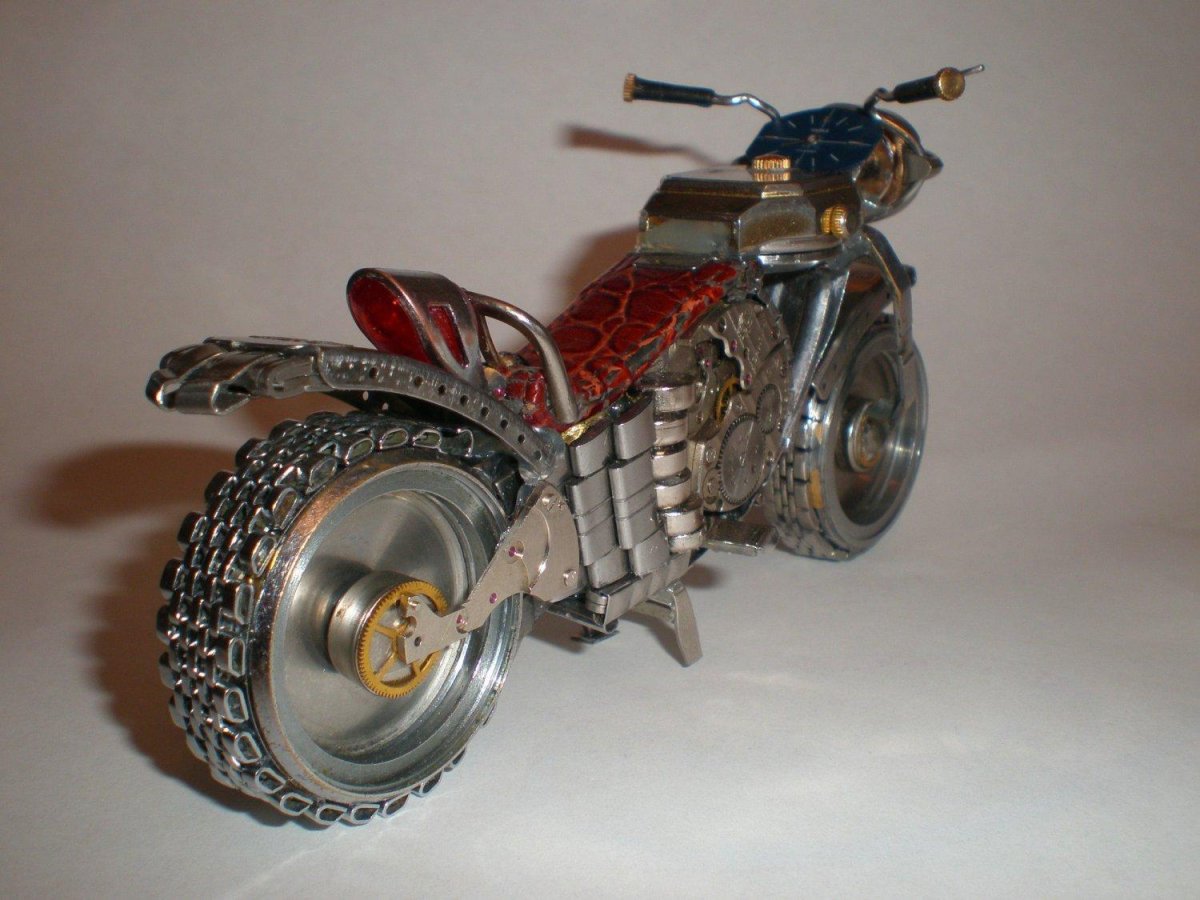 Мотоциклы из деталь