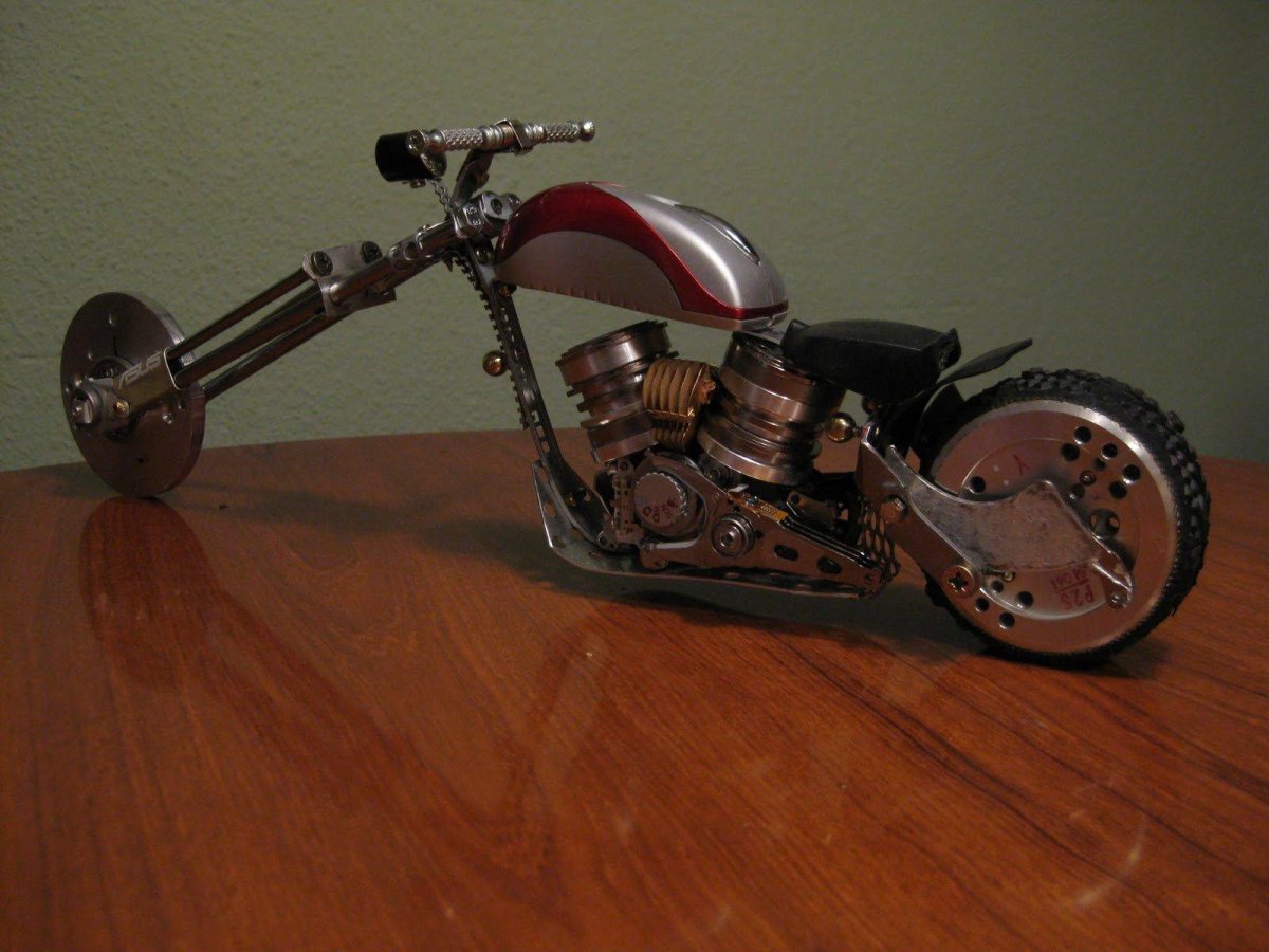 Мотоциклы из деталь