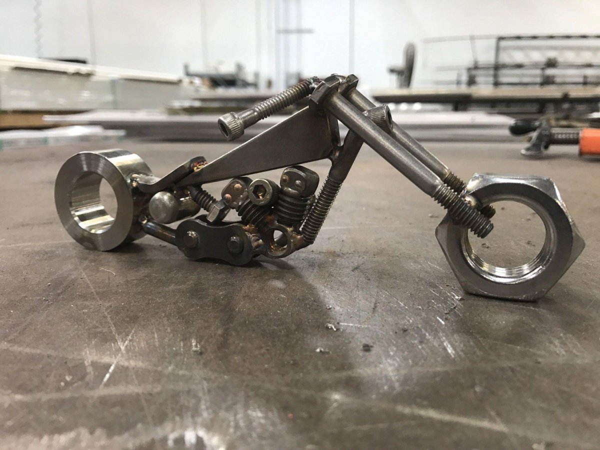 Чоппер украшение