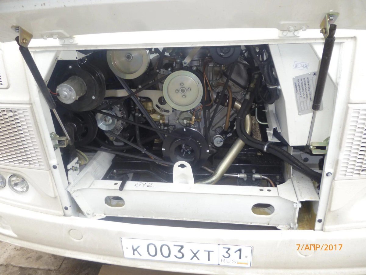 Моторный отсек ПАЗ 32053