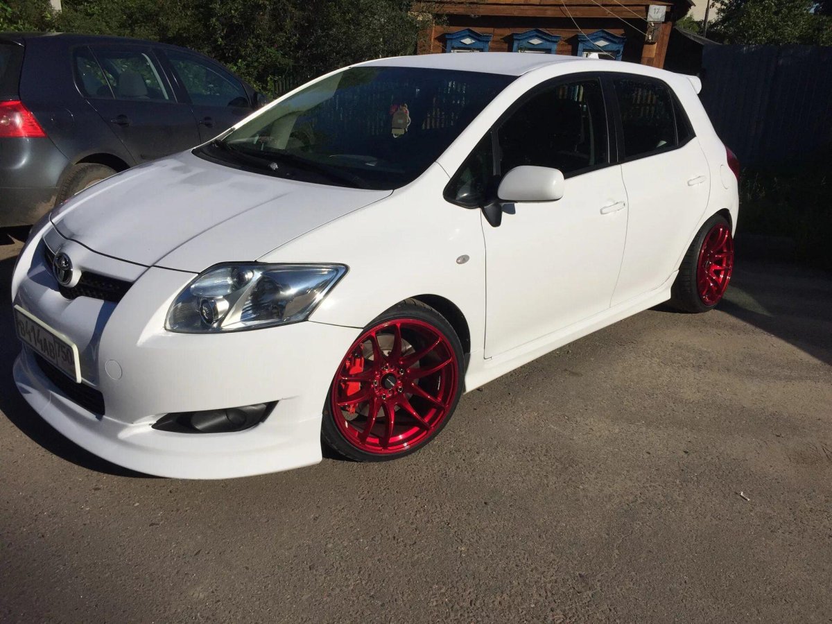 Toyota Auris 2008 обвес