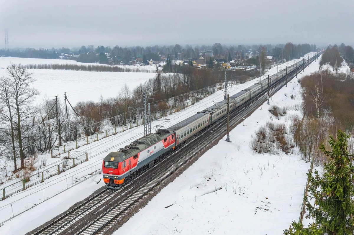 Пассажирский поезд