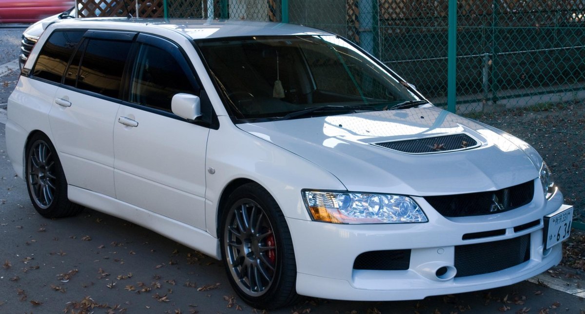 Лансер 9 Эволюшн универсал