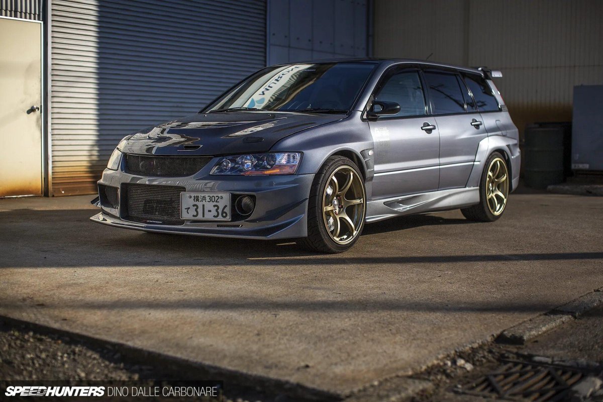Lancer EVO 9 Wagon