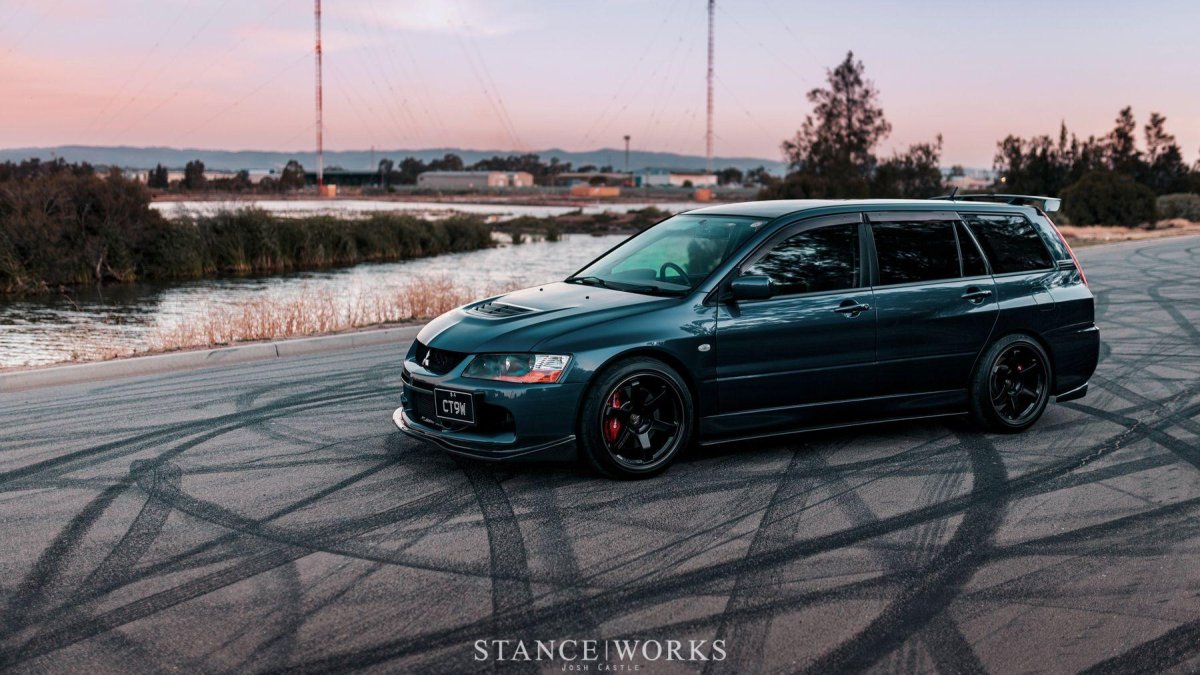 Lancer EVO 9 Wagon