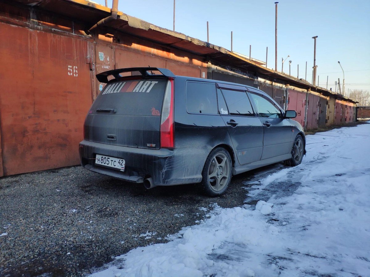 Lancer 9 Ralliart Wagon