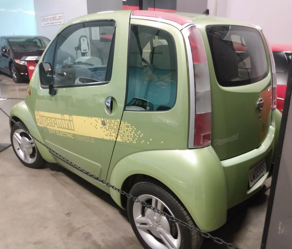 Nissan Hypermini