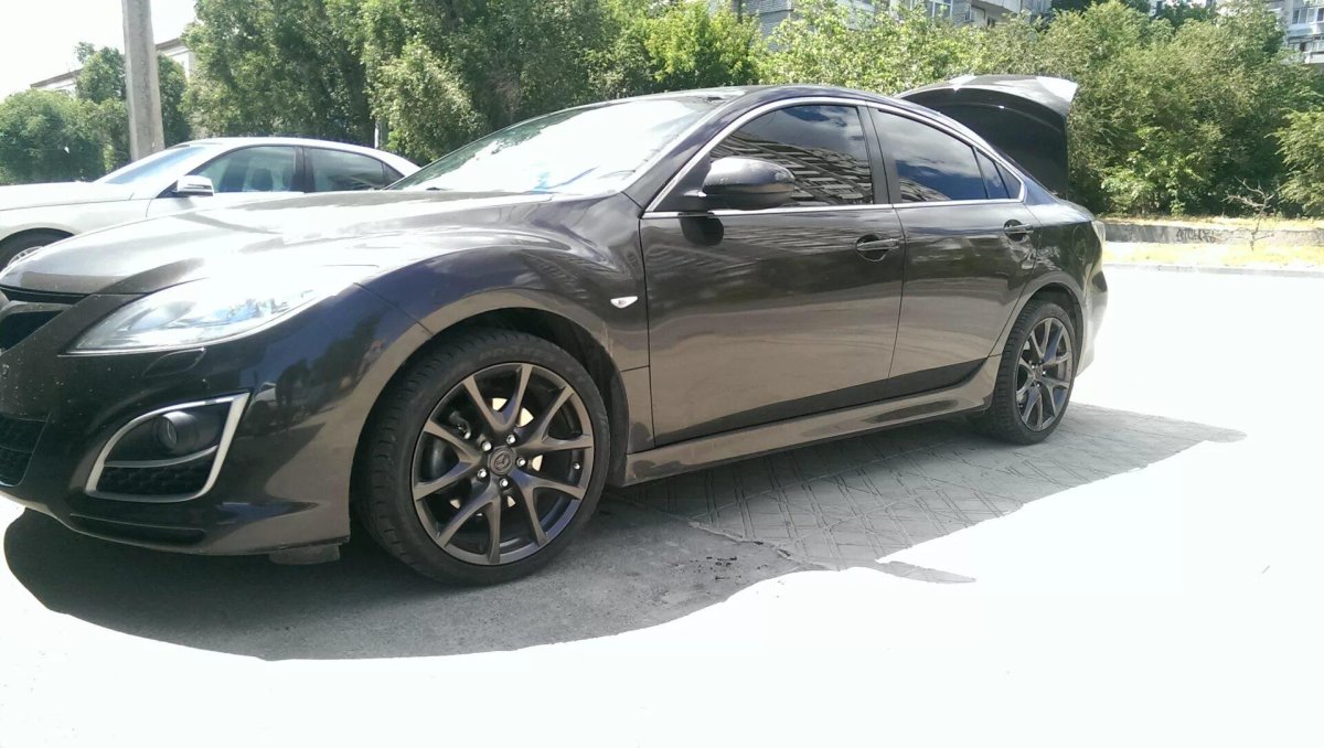 Mazda 6 r19 серые