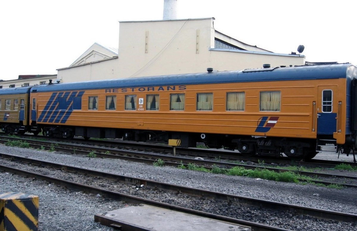 Фирменный поезд Рига Санкт-Петербург