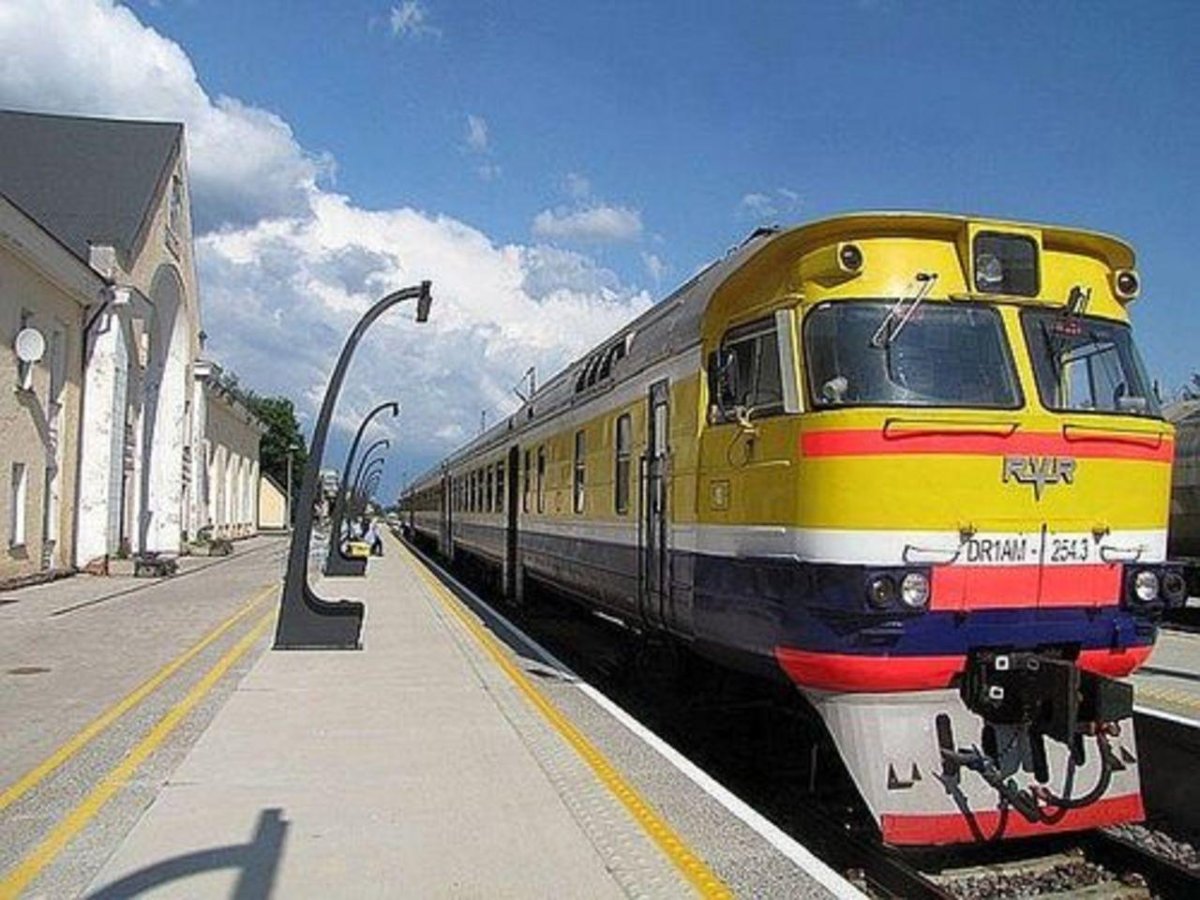 Вагоны поезда латвийский экспресс