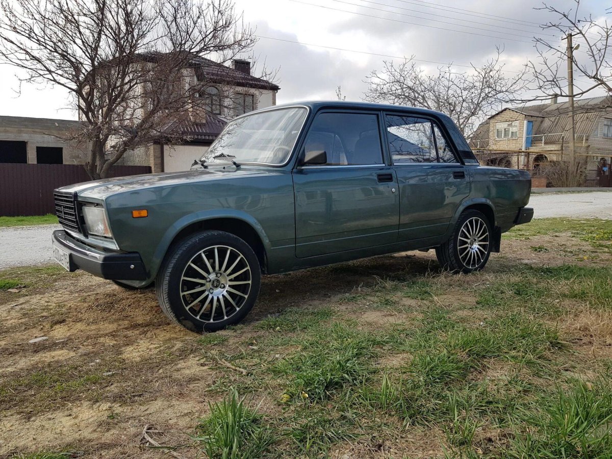 ВАЗ 2107 на 16 дисках