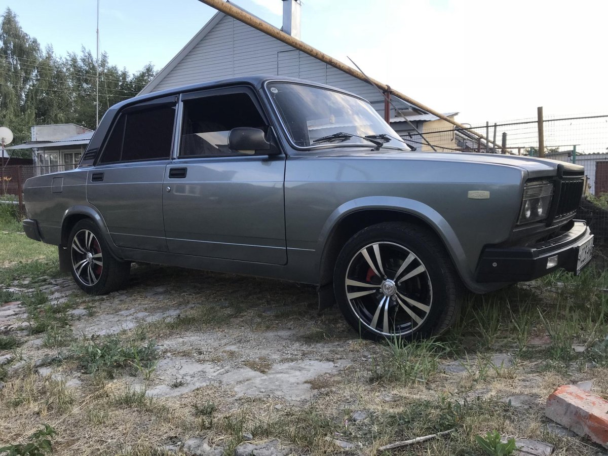 ВАЗ 2107 кварц r16