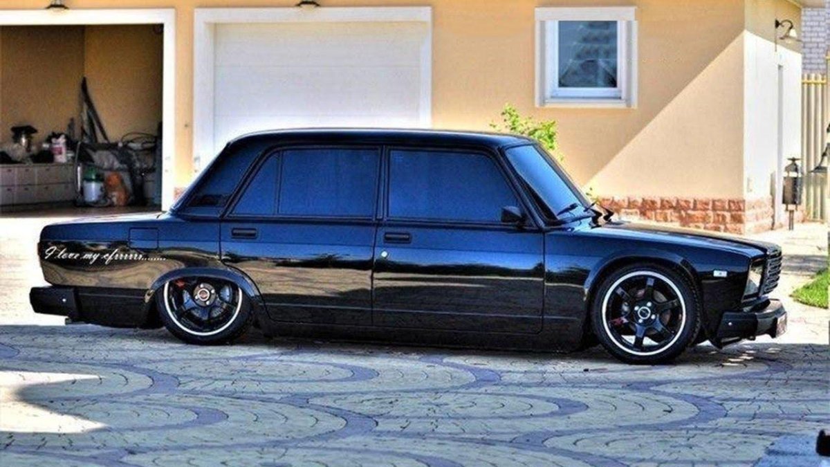 ВАЗ 2107 БПАН черная