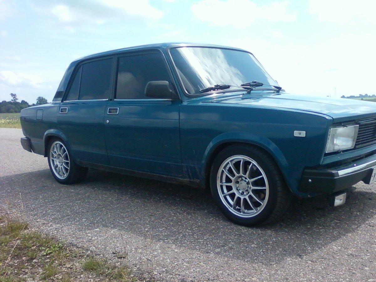 ВАЗ 2107 литье р15