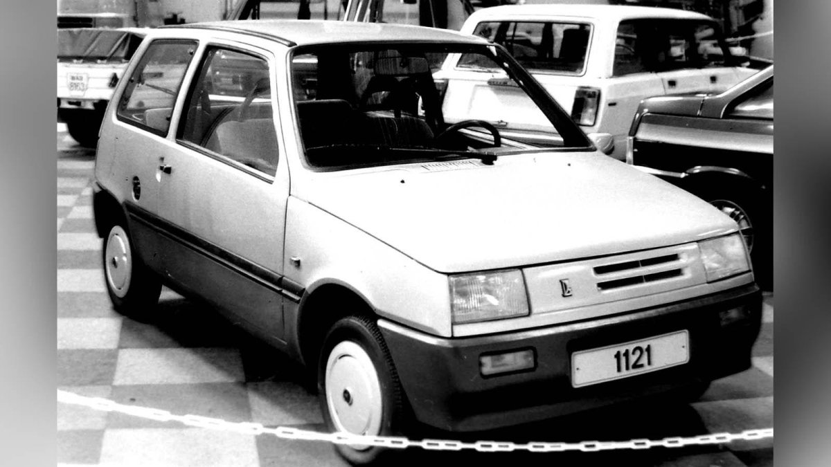 «Ока» ЕЛАЗ-1121