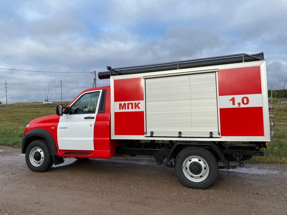 УАЗ профи с двухрядной кабиной